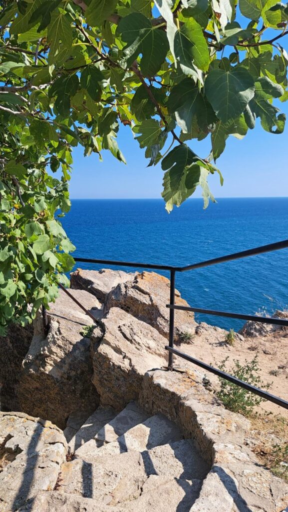 Drumul spre Capul Kaliakra, atracție turistică de top pe litoralul Bulgariei