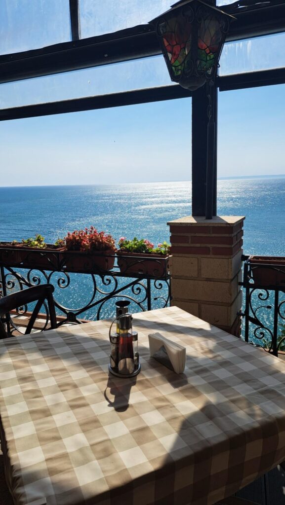 Restaurant Castello di Kaliakra - unde să mănânci la Kaliakra cu priveliște