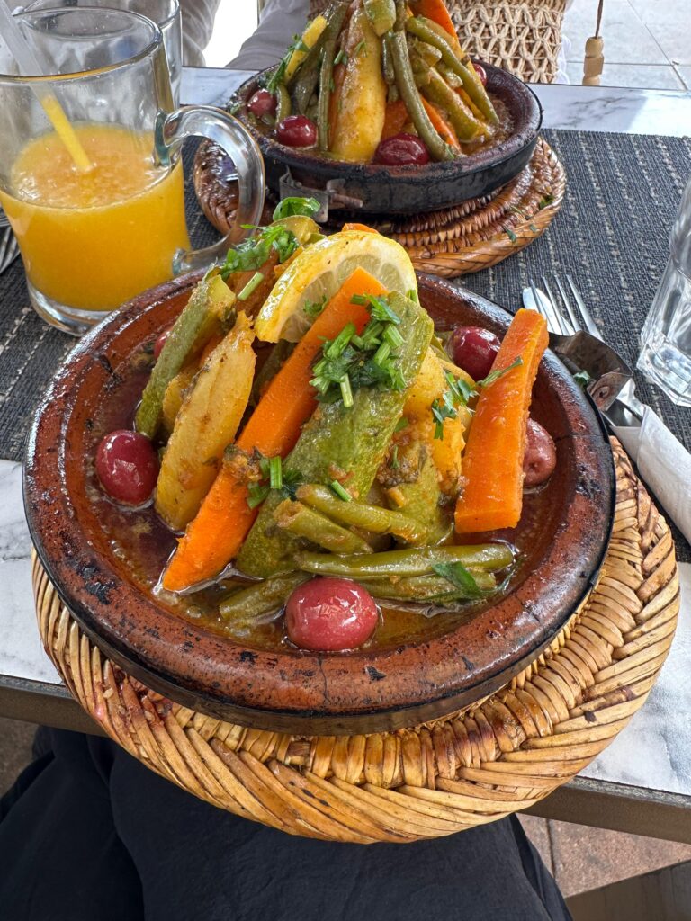Tajine în Marrakech - mâncare tradițională marocană