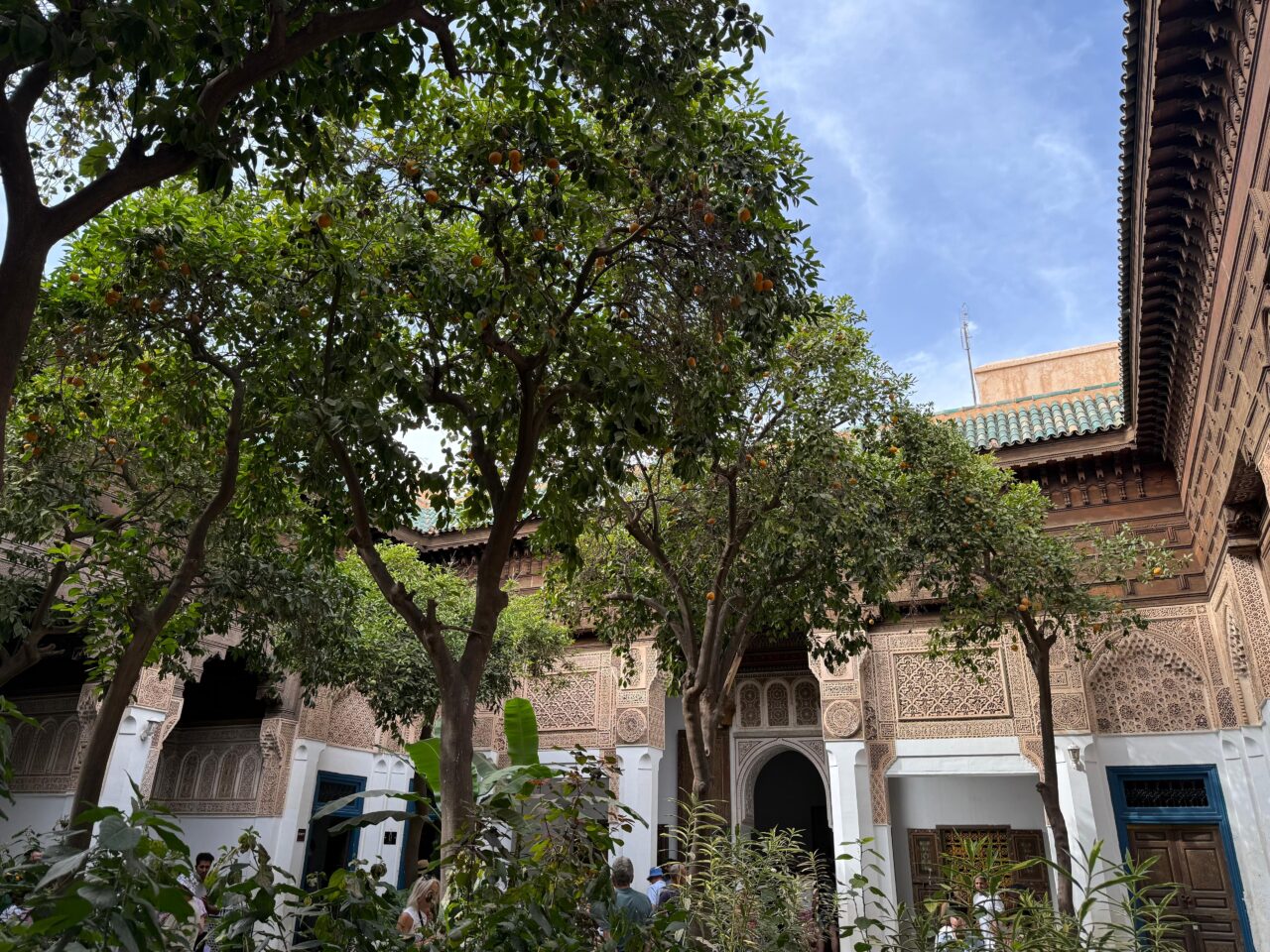 Curtea palatului Bahia in Marrakech