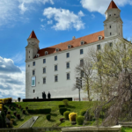 Castelul Bratislava este unul dintre obiectivele emblematice ale orașului