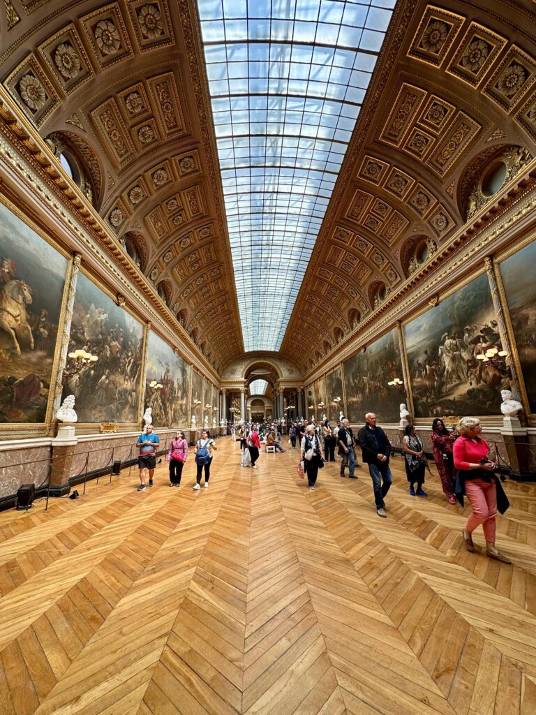 Sala Marilor Bătălii Versailles, galerie istorică cu picturi ale bătăliilor Franței și arhitectură regală